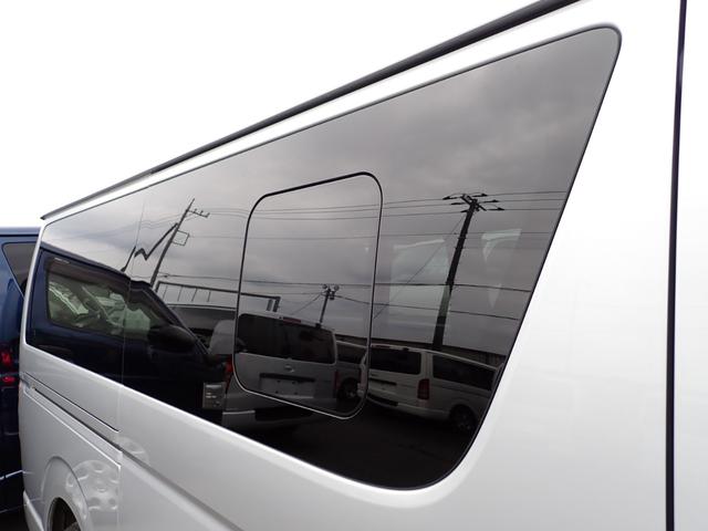 ハイエースバン ロングDX GLパッケージ ディーゼルターボ リヤクーラー リヤヒーター パノラミックビューモニター LEDヘッドランプ トヨタセーフティセンス クリアランスソナー 荷室フロア床上げ合板キット(55枚目)