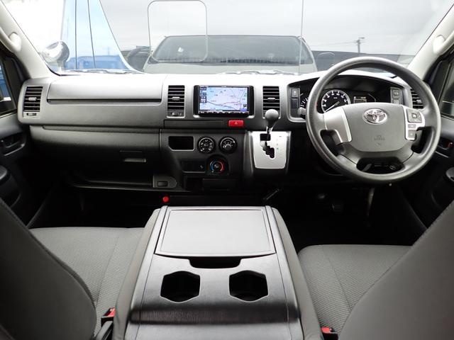 ハイエースバン ロングＤＸ　トヨタ車体パワーリフト付　昇降能力３００ｋｇ　トヨタセーフティセンス　社外ナビＴＶ　バックカメラ　ＥＴＣ　ドライブレコーダー（12枚目）