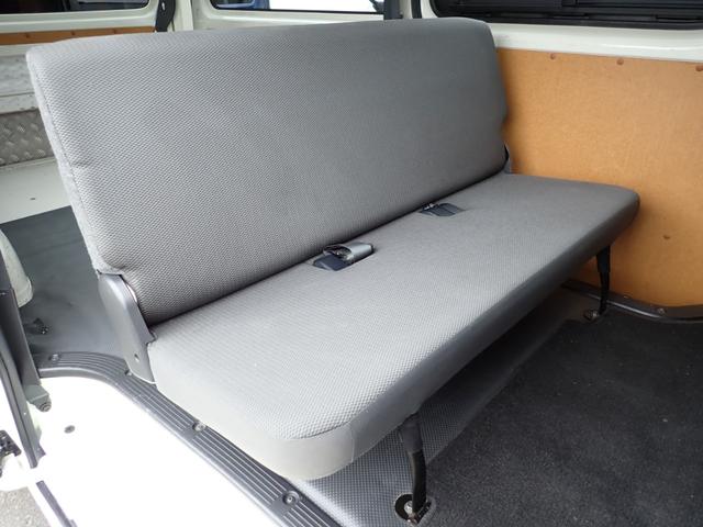 ハイエースバン ロングＤＸ　トヨタ車体パワーリフト付　昇降能力３００ｋｇ　トヨタセーフティセンス　社外ナビＴＶ　バックカメラ　ＥＴＣ　ドライブレコーダー（18枚目）