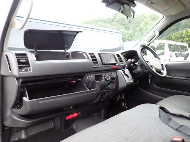 ハイエースバン ロングＤＸ　トヨタ車体パワーリフト付　昇降能力３００ｋｇ　トヨタセーフティセンス　社外ナビＴＶ　バックカメラ　ＥＴＣ　ドライブレコーダー（26枚目）