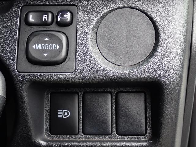 ハイエースバン ロングＤＸ　トヨタ車体パワーリフト付　昇降能力３００ｋｇ　トヨタセーフティセンス　社外ナビＴＶ　バックカメラ　ＥＴＣ　ドライブレコーダー（39枚目）