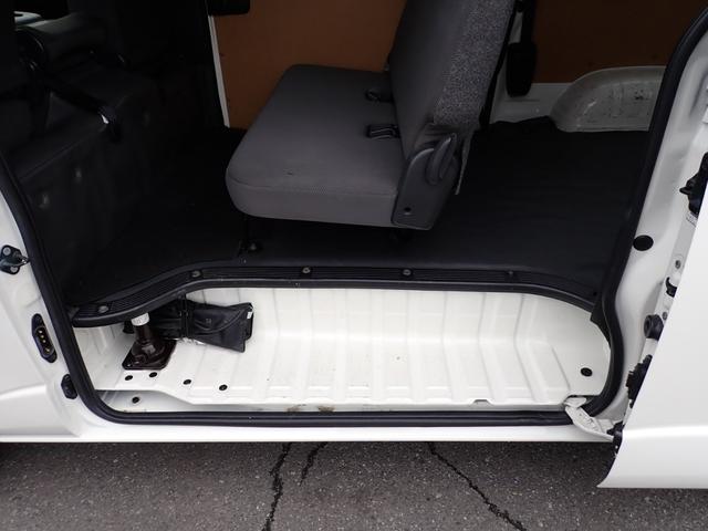 ハイエースバン ロングＤＸ　トヨタ車体パワーリフト付　昇降能力３００ｋｇ　トヨタセーフティセンス　社外ナビＴＶ　バックカメラ　ＥＴＣ　ドライブレコーダー（67枚目）