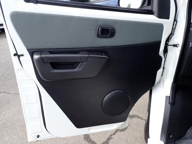 タウンエースバン ＧＬ　スマートアシスト　アイドリングストップ　ＬＥＤヘッドランプ　リヤコーナーセンサー　社外ナビ　バックカメラ　ＥＴＣ　ドライブレコーダー（29枚目）