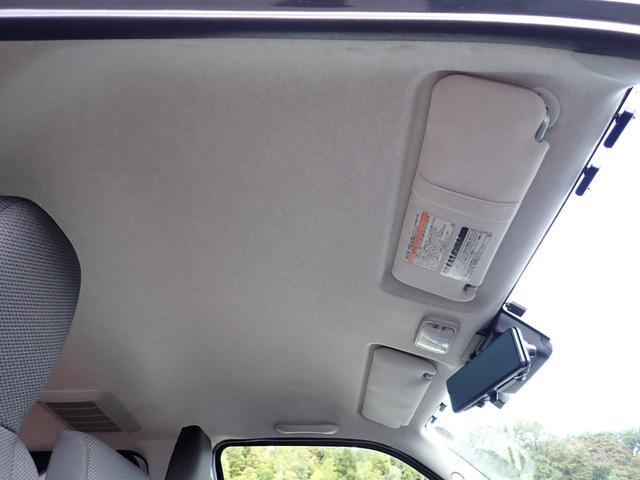 ハイエースバン ロングＤＸ　ＧＬパッケージ　ディーゼルターボ　４ＷＤ　リヤクーラー　リヤヒーター　社外ベッドキット　ＬＥＤヘッドランプ　純正ナビＴＶ　バックカメラ　ＥＴＣ２．０　ドライブレコーダー　トヨタセーフティセンス　クリアランスソナー（21枚目）