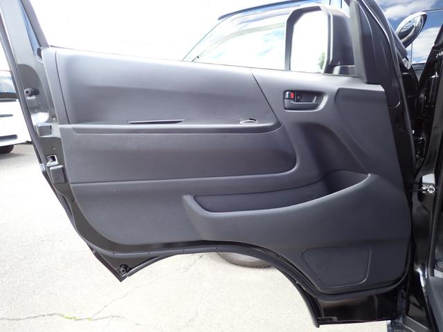 ハイエースバン ロングＤＸ　ＧＬパッケージ　ディーゼルターボ　４ＷＤ　リヤクーラー　リヤヒーター　社外ベッドキット　ＬＥＤヘッドランプ　純正ナビＴＶ　バックカメラ　ＥＴＣ２．０　ドライブレコーダー　トヨタセーフティセンス　クリアランスソナー（28枚目）