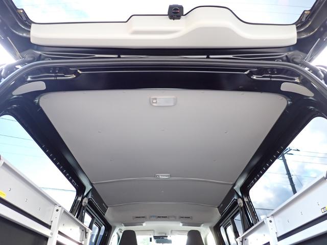 ハイエースバン ロングＤＸ　ＧＬパッケージ　ディーゼルターボ　４ＷＤ　リヤクーラー　リヤヒーター　社外ベッドキット　ＬＥＤヘッドランプ　純正ナビＴＶ　バックカメラ　ＥＴＣ２．０　ドライブレコーダー　トヨタセーフティセンス　クリアランスソナー（48枚目）