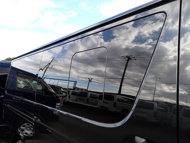 ハイエースバン ロングＤＸ　ＧＬパッケージ　ディーゼルターボ　４ＷＤ　リヤクーラー　リヤヒーター　社外ベッドキット　ＬＥＤヘッドランプ　純正ナビＴＶ　バックカメラ　ＥＴＣ２．０　ドライブレコーダー　トヨタセーフティセンス　クリアランスソナー（55枚目）