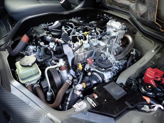 ハイエースバン ロングＤＸ　ＧＬパッケージ　ディーゼルターボ　４ＷＤ　リヤクーラー　リヤヒーター　社外ベッドキット　ＬＥＤヘッドランプ　純正ナビＴＶ　バックカメラ　ＥＴＣ２．０　ドライブレコーダー　トヨタセーフティセンス　クリアランスソナー（74枚目）