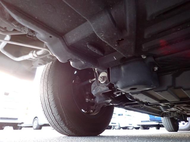 ハイエースバン ロングＤＸ　ＧＬパッケージ　ディーゼルターボ　４ＷＤ　リヤクーラー　リヤヒーター　社外ベッドキット　ＬＥＤヘッドランプ　純正ナビＴＶ　バックカメラ　ＥＴＣ２．０　ドライブレコーダー　トヨタセーフティセンス　クリアランスソナー（75枚目）