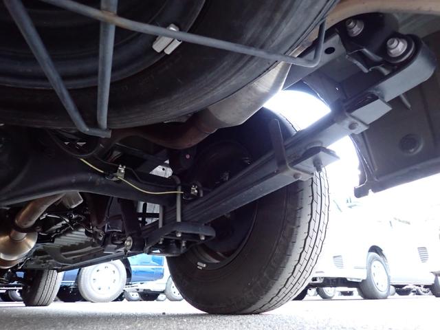 ハイエースバン ロングＤＸ　ＧＬパッケージ　ディーゼルターボ　４ＷＤ　リヤクーラー　リヤヒーター　社外ベッドキット　ＬＥＤヘッドランプ　純正ナビＴＶ　バックカメラ　ＥＴＣ２．０　ドライブレコーダー　トヨタセーフティセンス　クリアランスソナー（80枚目）