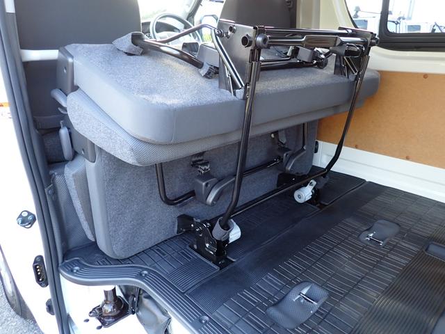 ハイエースバン ロングDX GLパッケージ リヤクーラー リヤヒーター トヨタセーフティセンス クリアランスソナー 純正ナビ バックカメラ ETC 3/6/9人乗り(19枚目)