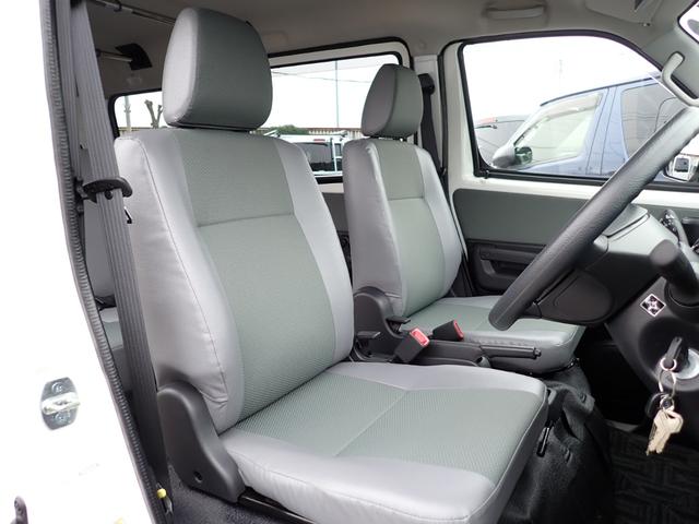 タウンエースバン ＧＬ　純正ナビＴＶ　バックカメラ　ＥＴＣ２．０　ドライブレコーダー　ルーフラック　リヤラダー　ハンガーパイプ　スマートアシスト　ＬＥＤヘッドランプ　アイドリングストップ（16枚目）