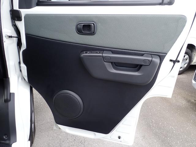 タウンエースバン ＧＬ　純正ナビＴＶ　バックカメラ　ＥＴＣ２．０　ドライブレコーダー　ルーフラック　リヤラダー　ハンガーパイプ　スマートアシスト　ＬＥＤヘッドランプ　アイドリングストップ（22枚目）