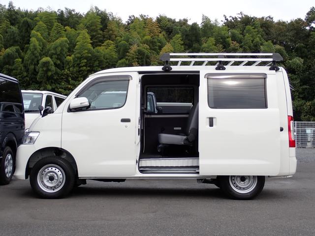 タウンエースバン ＧＬ　純正ナビＴＶ　バックカメラ　ＥＴＣ２．０　ドライブレコーダー　ルーフラック　リヤラダー　ハンガーパイプ　スマートアシスト　ＬＥＤヘッドランプ　アイドリングストップ（65枚目）