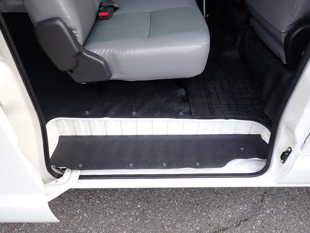 タウンエースバン ＧＬ　スマートアシスト　ＬＥＤヘッドランプ　アイドリングストップ　リヤコーナーセンサー　純正ナビＴＶ　バックカメラ　ＥＴＣ２．０　ドライブレコーダー（46枚目）