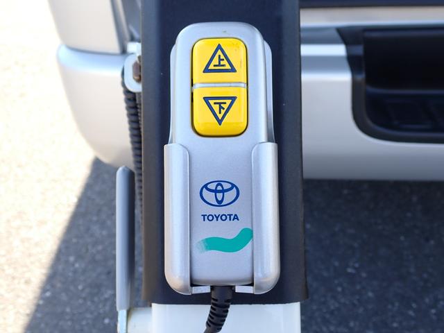 ハイエースバン ロングDX ディーゼルターボ 4WD トヨタ車体パワーリフト付 昇降能力300kg トヨタセーフティセンス 純正ナビTV バックカメラ ETC2.0(49枚目)