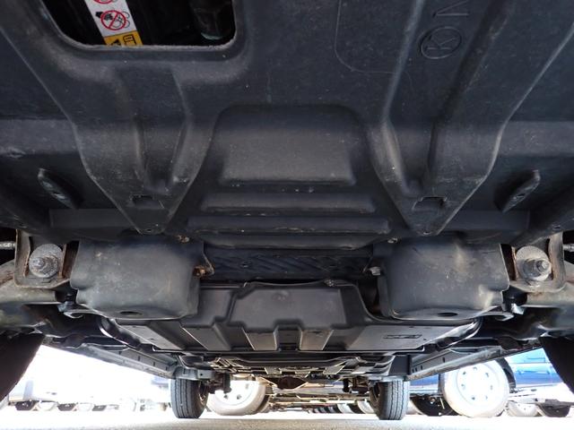 レジアスエースバン ＤＸ　ハイルーフ　ディーゼルターボ　４ＷＤ　寒冷地仕様　トヨタ車体パワーリフト付　昇降能力２６０ｋｇ　ルームセパレーターカーテン　純正ナビＴＶ　バックカメラ　ＥＴＣ（76枚目）