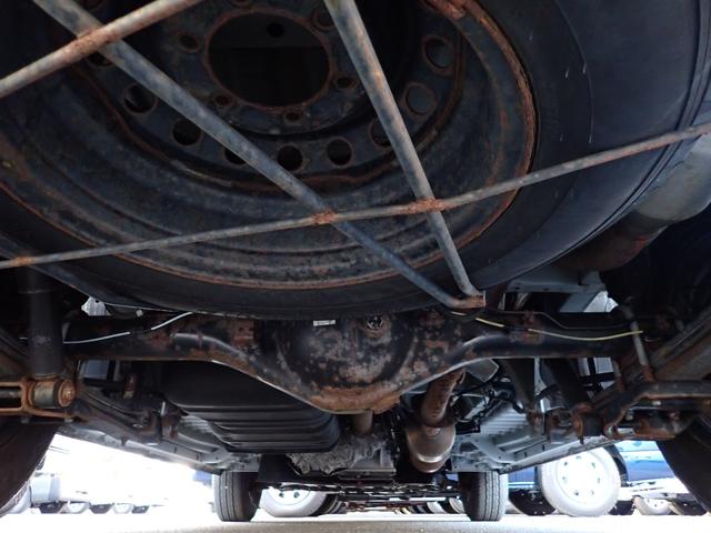 レジアスエースバン ＤＸ　ハイルーフ　ディーゼルターボ　４ＷＤ　寒冷地仕様　トヨタ車体パワーリフト付　昇降能力２６０ｋｇ　ルームセパレーターカーテン　純正ナビＴＶ　バックカメラ　ＥＴＣ（79枚目）