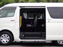 GL 送迎仕様車 パワースライドドア オートステップ 純正ナビTV バックカメラ ETC 後席モニター 10人乗り(9枚目)