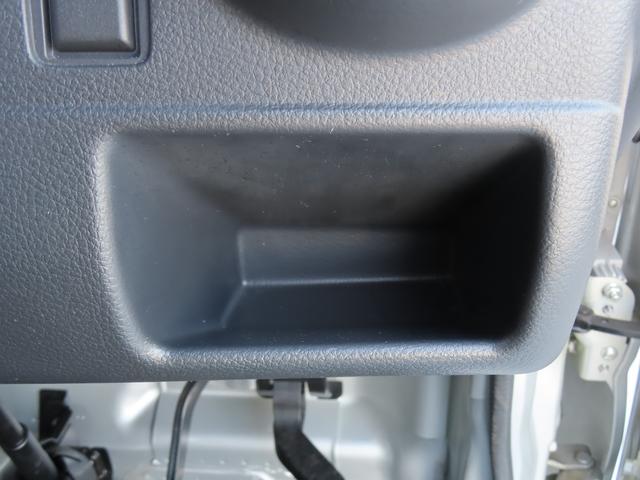 スーパーキャリイ スーパーキャリイ　Ｘ　４型　衝突被害軽減ブレーキ　オートライト　パワーウィンドウ　マニュアルエアコン　キーレスエントリー（39枚目）