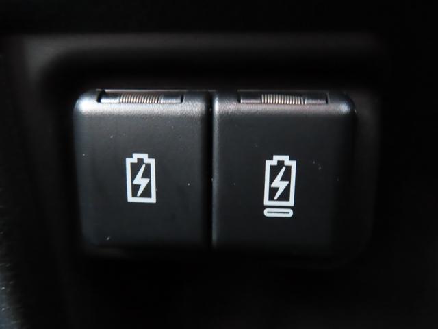 クロスビー ＨＹＢＲＩＤ　ＭＺ　４型　衝突被害軽減ブレーキ　リヤパーキングセンサー　アダプティブクルーズコントロール　スマートキー　キーレスプッシュスタート　パワーウィンドウ　電動格納ドアミラー　オートライト　シートヒーター（33枚目）