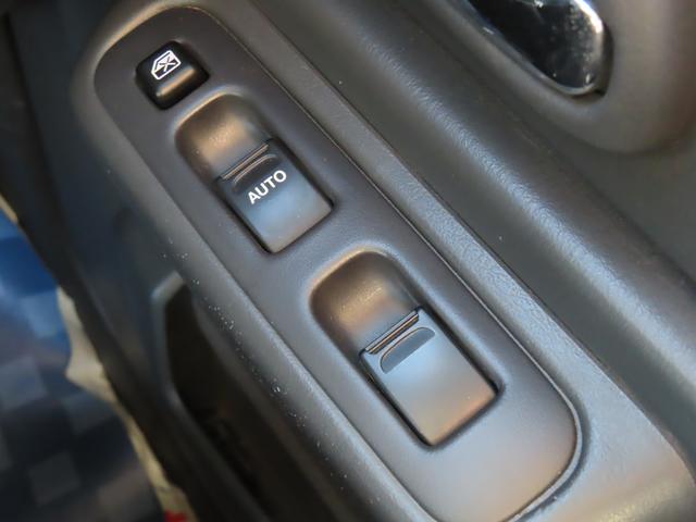 ジムニー ＬＡＮＤ　ＶＥＮＴＵＲＥ　１０型　ナビゲーション　ＥＴＣ　パワーウィンドウ　電動格納ドアミラー　シートヒーター　キーレスエントリー　マニュアルエアコン　フォグランプ（11枚目）