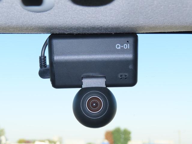 ジムニーシエラ ＪＣ　衝突被害軽減ブレーキ　ナビゲーション　ＥＴＣ　ドライブレコーダー　クルーズコントロール　オートライト　シートヒーター　パワーウィンドウ　電動格納ドアミラー　フルオートエアコン　スマートキー（11枚目）