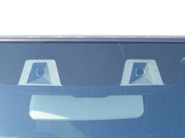 ハスラー ＨＹＢＲＩＤ　Ｘ　３型　衝突被害軽減ブレーキ　リヤパーキングセンサー　アダプティブクルーズコントロール　スマートキー　キーレスプッシュスタート　シートヒーター　オートライト　フルオートエアコン　パーソナルテーブル（9枚目）