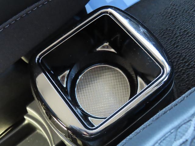 ハスラー ＨＹＢＲＩＤ　Ｘ　３型　衝突被害軽減ブレーキ　リヤパーキングセンサー　アダプティブクルーズコントロール　スマートキー　キーレスプッシュスタート　シートヒーター　オートライト　フルオートエアコン　パーソナルテーブル（30枚目）