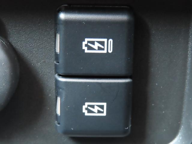 ハスラー ＨＹＢＲＩＤ　Ｘ　３型　衝突被害軽減ブレーキ　リヤパーキングセンサー　アダプティブクルーズコントロール　スマートキー　キーレスプッシュスタート　シートヒーター　オートライト　フルオートエアコン　パーソナルテーブル（40枚目）