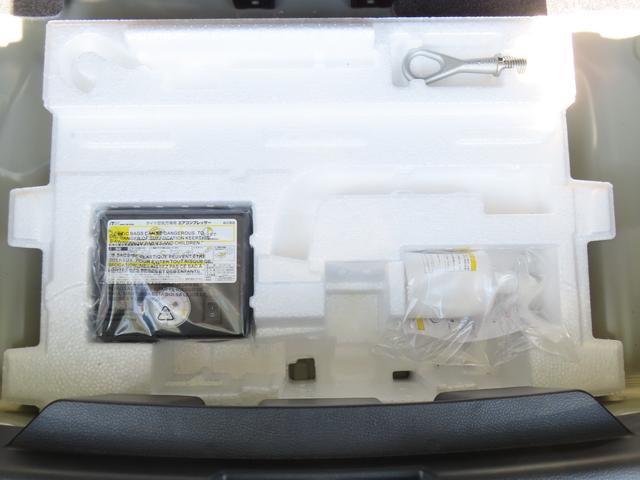 ハスラー ＨＹＢＲＩＤ　Ｘ　３型　衝突被害軽減ブレーキ　リヤパーキングセンサー　アダプティブクルーズコントロール　スマートキー　キーレスプッシュスタート　シートヒーター　オートライト　フルオートエアコン　パーソナルテーブル（50枚目）