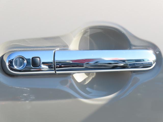 クロスビー HYBRID MZ 2型 衝突被害軽減ブレーキ リヤパーキングセンサー ナビゲーション 全方位モニター ETC アダプティブクルーズコントロール スマートキー キーレスプッシュスタート オートライト シートヒーター(30枚目)