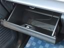 【グローブボックス】大型のグローブボックスで、車検証や色々な小物を入れても取り出しやすいですよ☆