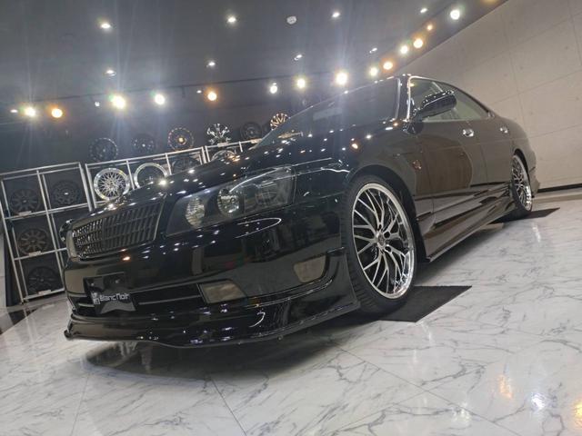 ローレル メダリスト　セレンシア　ＮＡＶＩエディション　新品車高調／新品１９インチホイール＆タイヤ／インナーブラックヘッドライト／全塗装／ローダウン／スモークテール／ナビ／ＥＴＣ／新品フルエアロ／（2枚目）