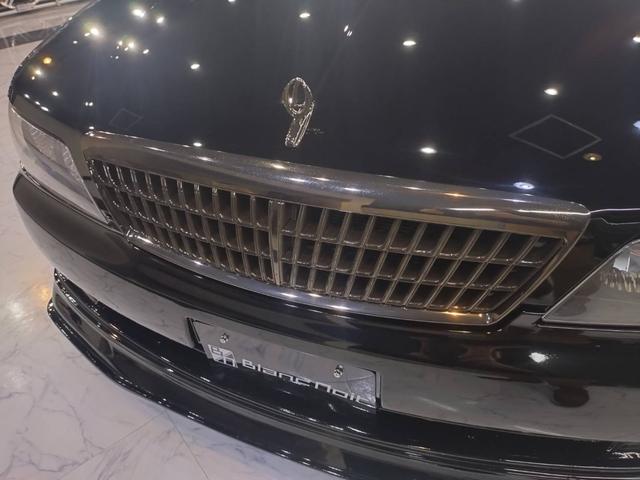 ローレル メダリスト　セレンシア　ＮＡＶＩエディション　新品車高調／新品１９インチホイール＆タイヤ／インナーブラックヘッドライト／全塗装／ローダウン／スモークテール／ナビ／ＥＴＣ／新品フルエアロ／（16枚目）