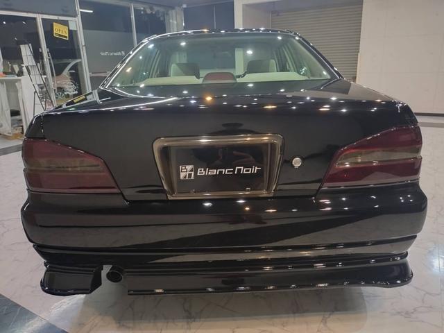 ローレル メダリスト　セレンシア　ＮＡＶＩエディション　新品車高調／新品１９インチホイール＆タイヤ／インナーブラックヘッドライト／全塗装／ローダウン／スモークテール／ナビ／ＥＴＣ／新品フルエアロ／（32枚目）