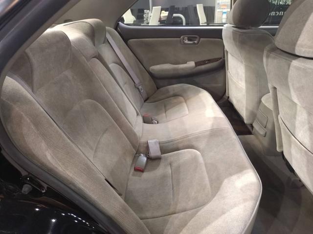 ローレル メダリスト　セレンシア　ＮＡＶＩエディション　新品車高調／新品１９インチホイール＆タイヤ／インナーブラックヘッドライト／全塗装／ローダウン／スモークテール／ナビ／ＥＴＣ／新品フルエアロ／（51枚目）