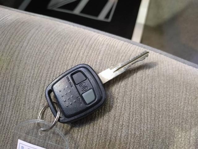 ローレル メダリスト　セレンシア　ＮＡＶＩエディション　新品車高調／新品１９インチホイール＆タイヤ／インナーブラックヘッドライト／全塗装／ローダウン／スモークテール／ナビ／ＥＴＣ／新品フルエアロ／（66枚目）