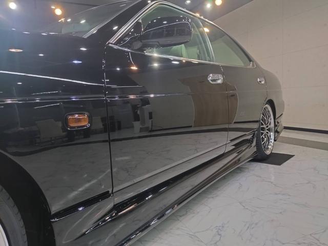 ローレル メダリスト　セレンシア　ＮＡＶＩエディション　新品車高調／新品１９インチホイール＆タイヤ／インナーブラックヘッドライト／全塗装／ローダウン／スモークテール／ナビ／ＥＴＣ／新品フルエアロ／（73枚目）