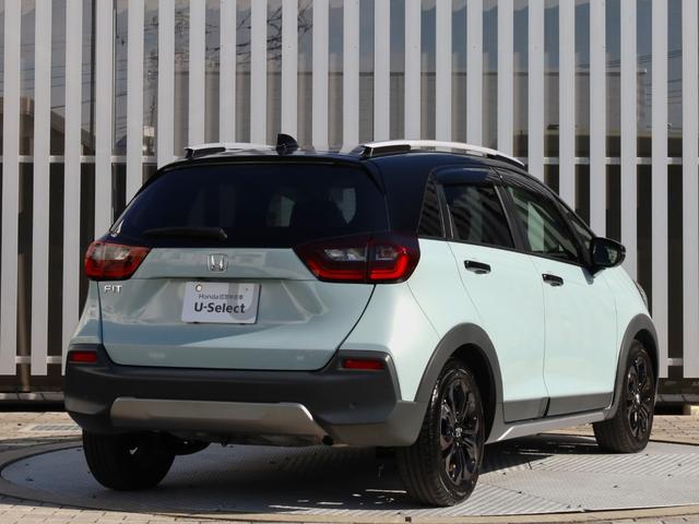 フィット クロスター　純正９インチナビ・ドラレコ前後・ＥＴＣ（8枚目）