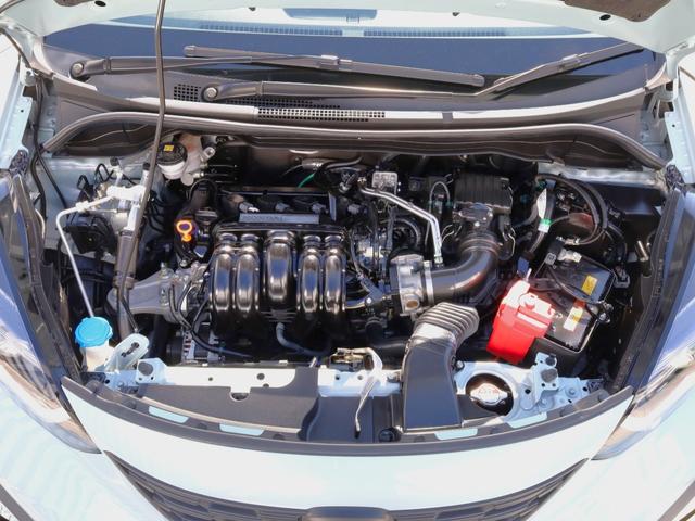 フィット クロスター　純正９インチナビ・ドラレコ前後・ＥＴＣ（9枚目）