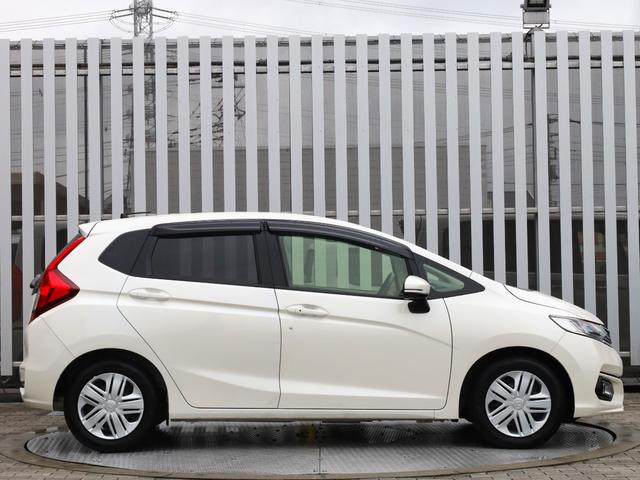 フィット １３Ｇ・Ｌホンダセンシング　純正７インチナビ・リアカメラ・ＥＴＣ（4枚目）