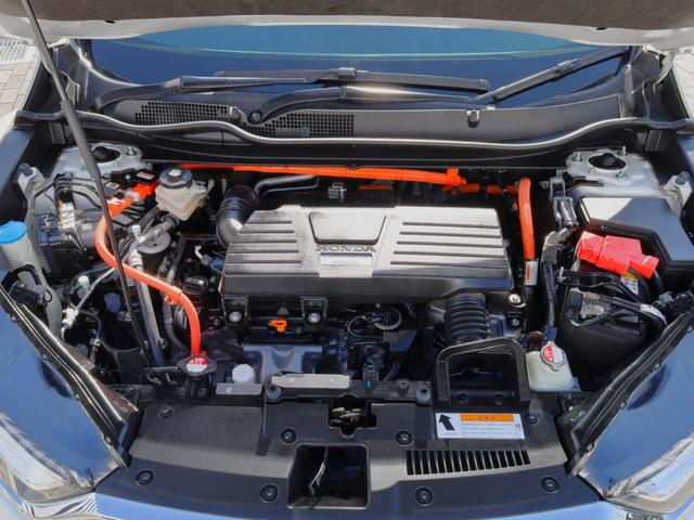 当店の展示車は内外装やエンジンルームをプロがクリーニング。室内は除菌コートも行っており清潔、綺麗に仕上がってます。ご来店にてご確認ください。