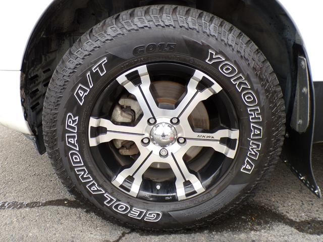 デリカＤ：５ Ｇ　パワーパッケージ　４ＷＤ　記録簿　ルーフラック　ＭＫＷアルミ＆ＹＯＫＯＨＡＭＡタイヤ　リアラダー　リアスポイラー　ヘッドライトプロテクター　サイドステップ　ナビ　地デジフルセグ　Ｂｌｕｅｔｏｏｔｈ　バックカメラ　ＥＴＣ（40枚目）