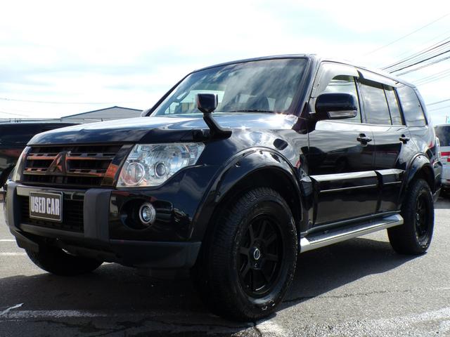 パジェロ ロング　エクシード　ブラックレザーシート　オバフェン　シートヒーター　ナビ　地デジフルセグ　Ｂｌｕｅｔｏｏｔｈ　バックカメラ　社外アルミ　社外スピーカー　３６０度ドライブレコーダー　ＥＴＣ　クルーズコントロール　キーレス（12枚目）