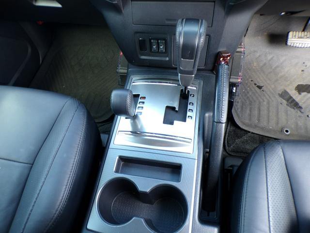 パジェロ ロング　エクシード　ブラックレザーシート　オバフェン　シートヒーター　ナビ　地デジフルセグ　Ｂｌｕｅｔｏｏｔｈ　バックカメラ　社外アルミ　社外スピーカー　３６０度ドライブレコーダー　ＥＴＣ　クルーズコントロール　キーレス（33枚目）