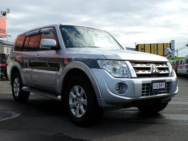 パジェロ ロング　エクシード　ナビ　地デジフルセグ　Ｂｌｕｅｔｏｏｔｈ　バックカメラ　ＥＴＣ　シートヒーター　ドライブレコーダー　クルーズコントロール　フォグランプ　ディスチャージドランプ　サイドステップ　純正アルミ　３列目シート（11枚目）