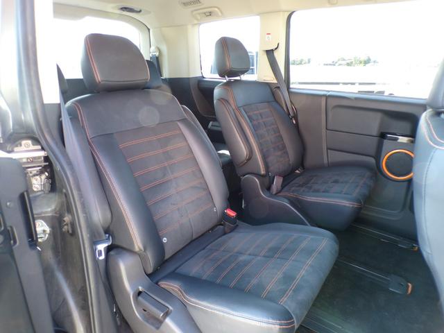 デリカＤ：５ アクティブギア　ハーフレザーシート　シートヒーター　ナビ　地デジフルセグ　Ｂｌｕｅｔｏｏｔｈ　バックカメラ　専用アルミ　専用バンパープロテクター　ディスチャージドランプ　スマートキー×２　記録簿　ドラレコ　クルコン（17枚目）