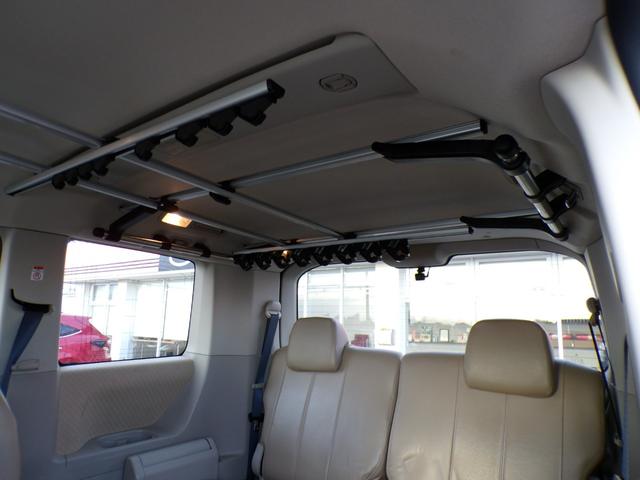 デリカＤ：５ シャモニー　オバフェン　ボディリフト　マフラー　社外アルミ　ＡＴタイヤ　ヒッチメンバー　両側パワースライドドア　ナビ　地デジ　バックカメラ　後席フリップダウンモニター　スペアキー（27枚目）