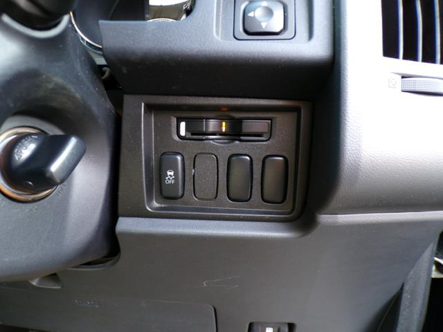 デリカＤ：５ シャモニー　オバフェン　ボディリフト　マフラー　社外アルミ　ＡＴタイヤ　ヒッチメンバー　両側パワースライドドア　ナビ　地デジ　バックカメラ　後席フリップダウンモニター　スペアキー（33枚目）